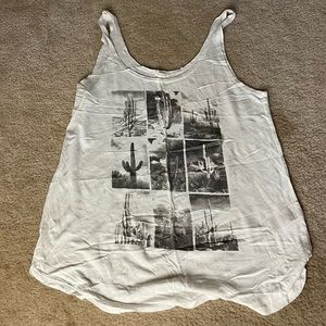 Loose Graphic Tank Tee - Medium